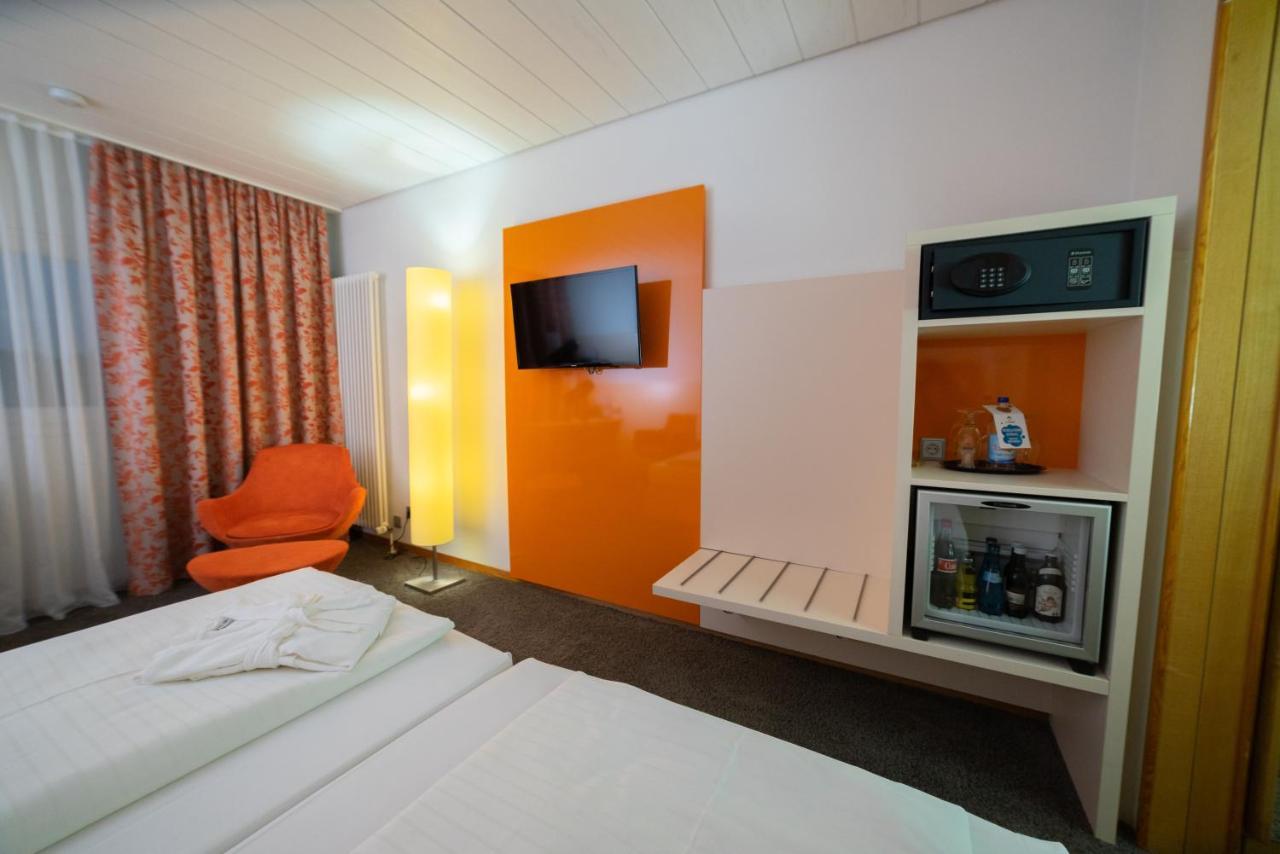 Stadt-Gut-Hotel Filderhotel Остфильдерн Экстерьер фото